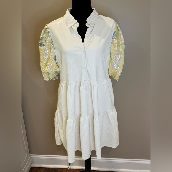 NWT Women’s PEACH LOVE Cream color faux leather & sequin mini dress- Size Large - Picture 3 of 10
